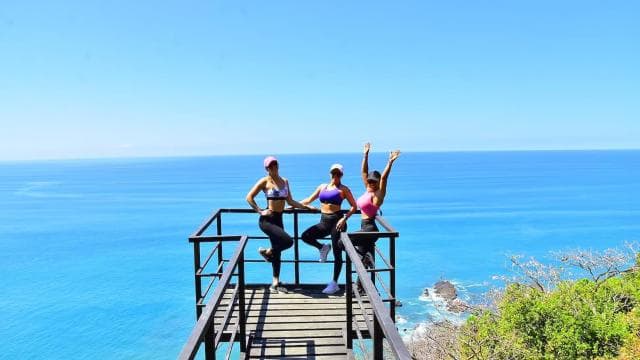 Private 4 hour Buggy Tour Beach, Ocean Views & Waterfall