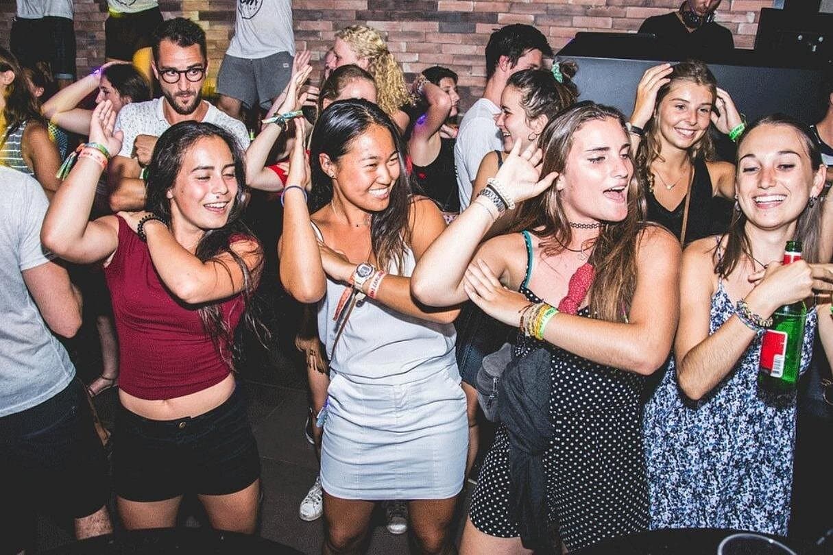 Social Pubcrawl Barcrawl Tulum
