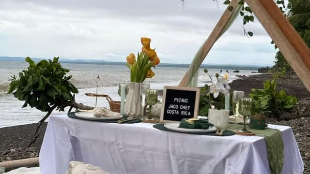 Jaco: Luxury Picnic