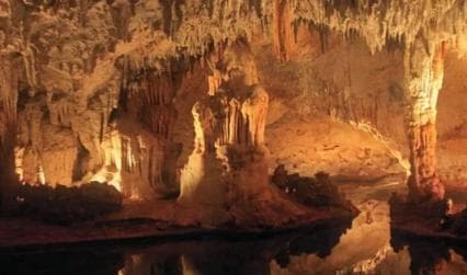 Private: Cigar Tour, Altos de Chavón, and Maravillas Caves