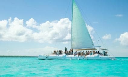 SAONA ISLAND: Catamaran Boat with Open Bar, Lunch and More..