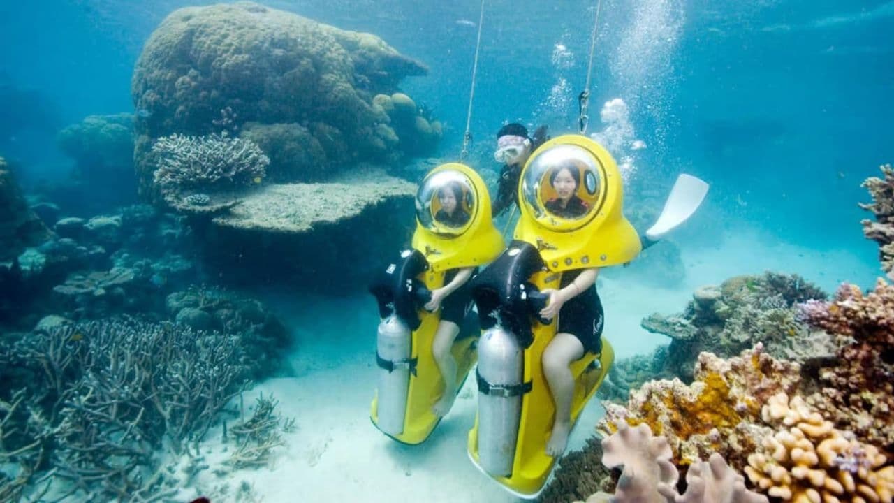 Punta Cana: Experience a Submarine Scooter with ScubaDoo