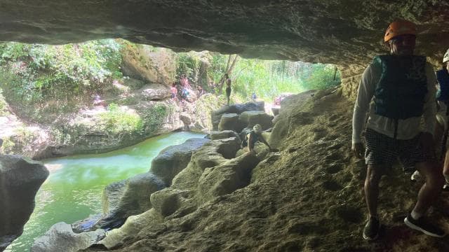 Vega Baja: Highlights views and Guided Tour in Caves