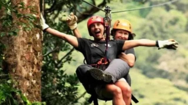 Monteverde: Thrilling Zip Line Canopy Tour
