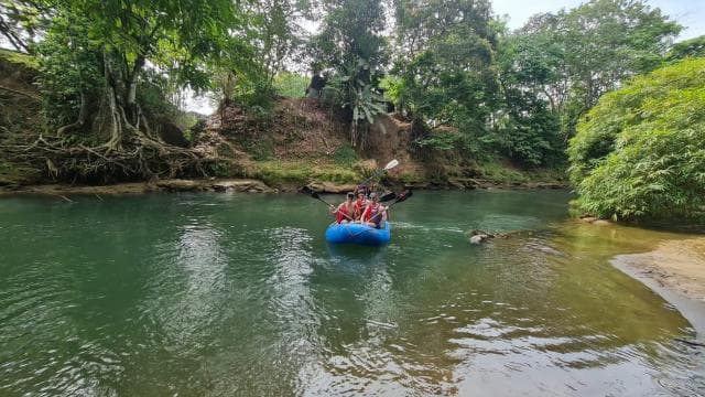 La Fortuna: Rio Penas Blancas Safari Float Tour