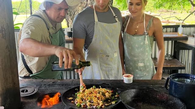 Nosara: Traditional Costa Rican Cooking Class and Meal
