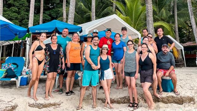 From Jaco: Tortuga Island Boat Tour with Snorkel and Lunch