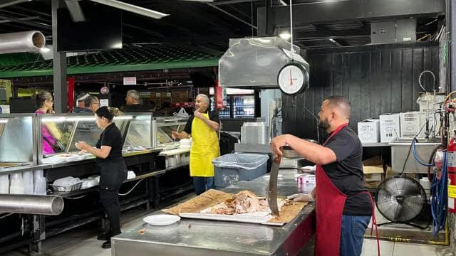 San Juan :Pork highway tour making and tasting food
