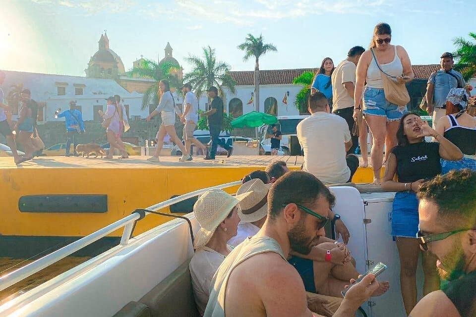 2-Hour Cartagena Bay Tour