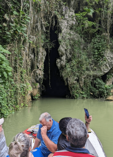 Viñales Caves Vintage Car Tour