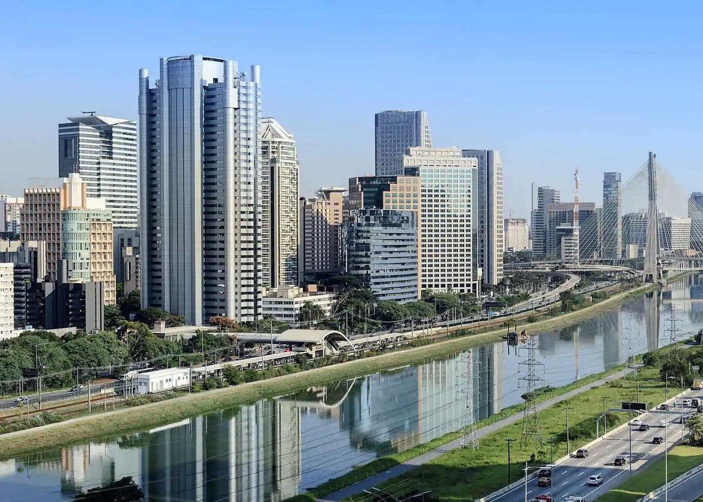 Private Transfer from Sao Paulo (GRU) Airport to Cubatão