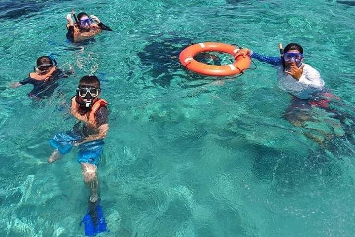 "First Lady" Private Snorkel & El Cielo Sandbar Combo