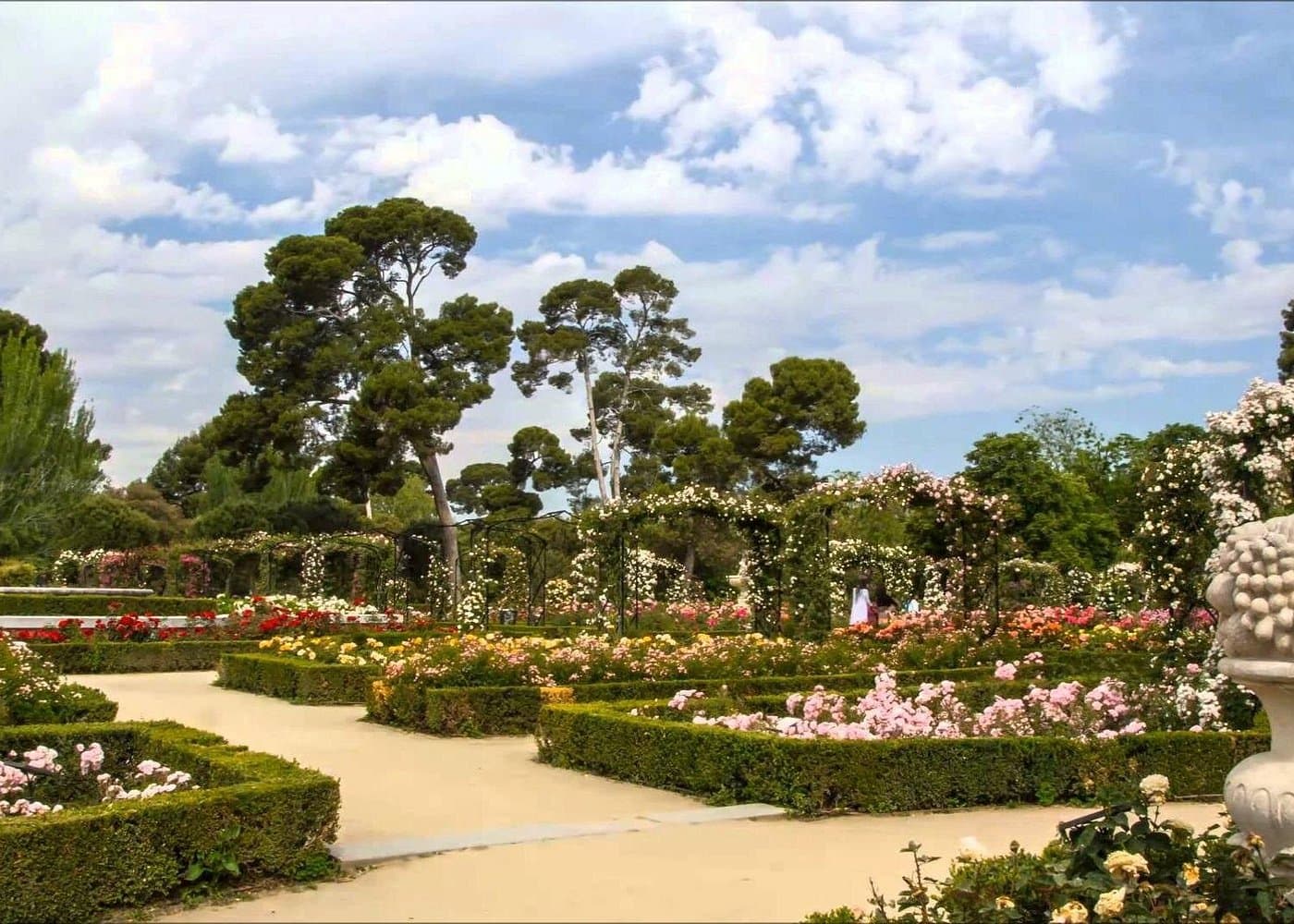 Self Guided Bike Tour at The Retiro Park at Your Own Pace