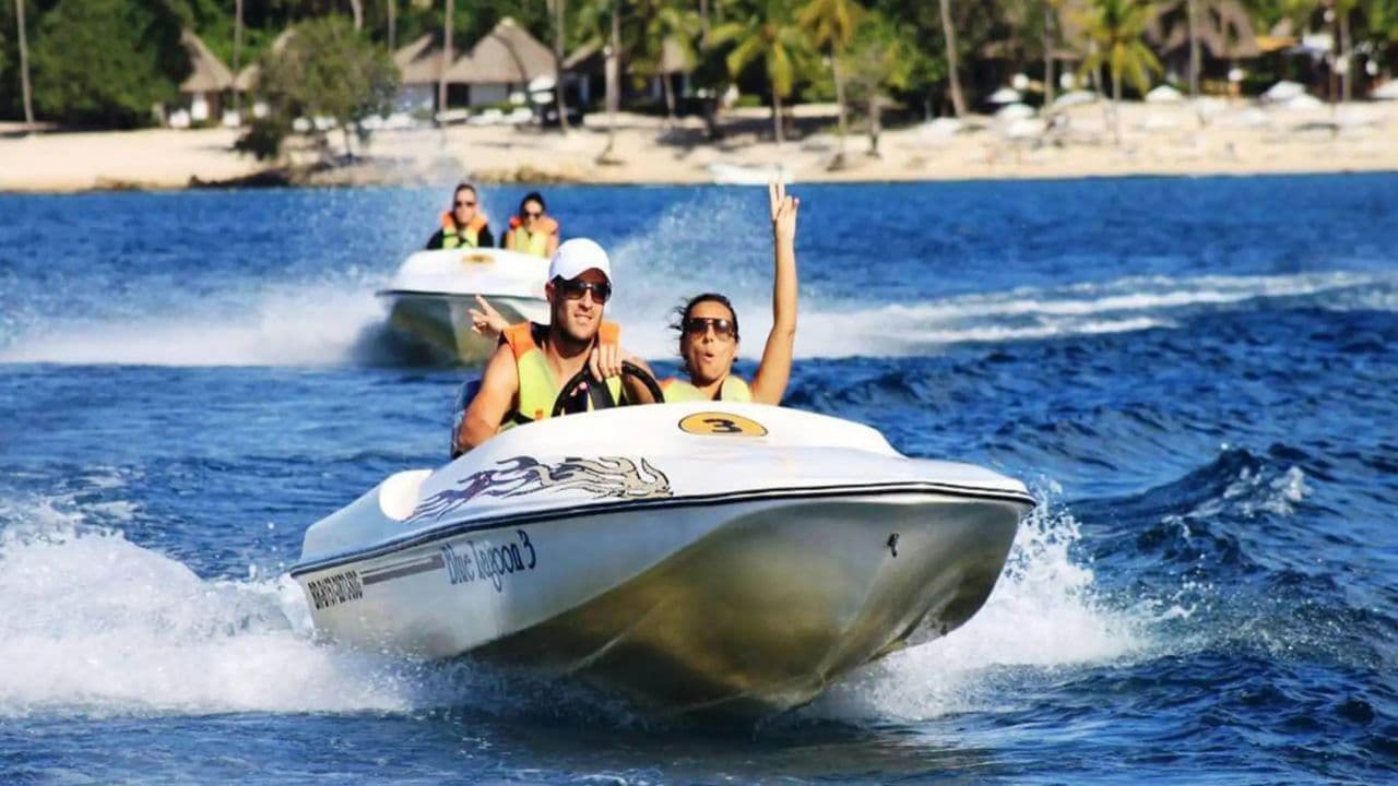 Punta Cana: Speedboat and Snorkeling Adventure with Pickup