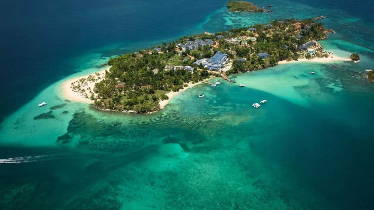 Samana: City Tour + Whale Watching + Cayo Levantado