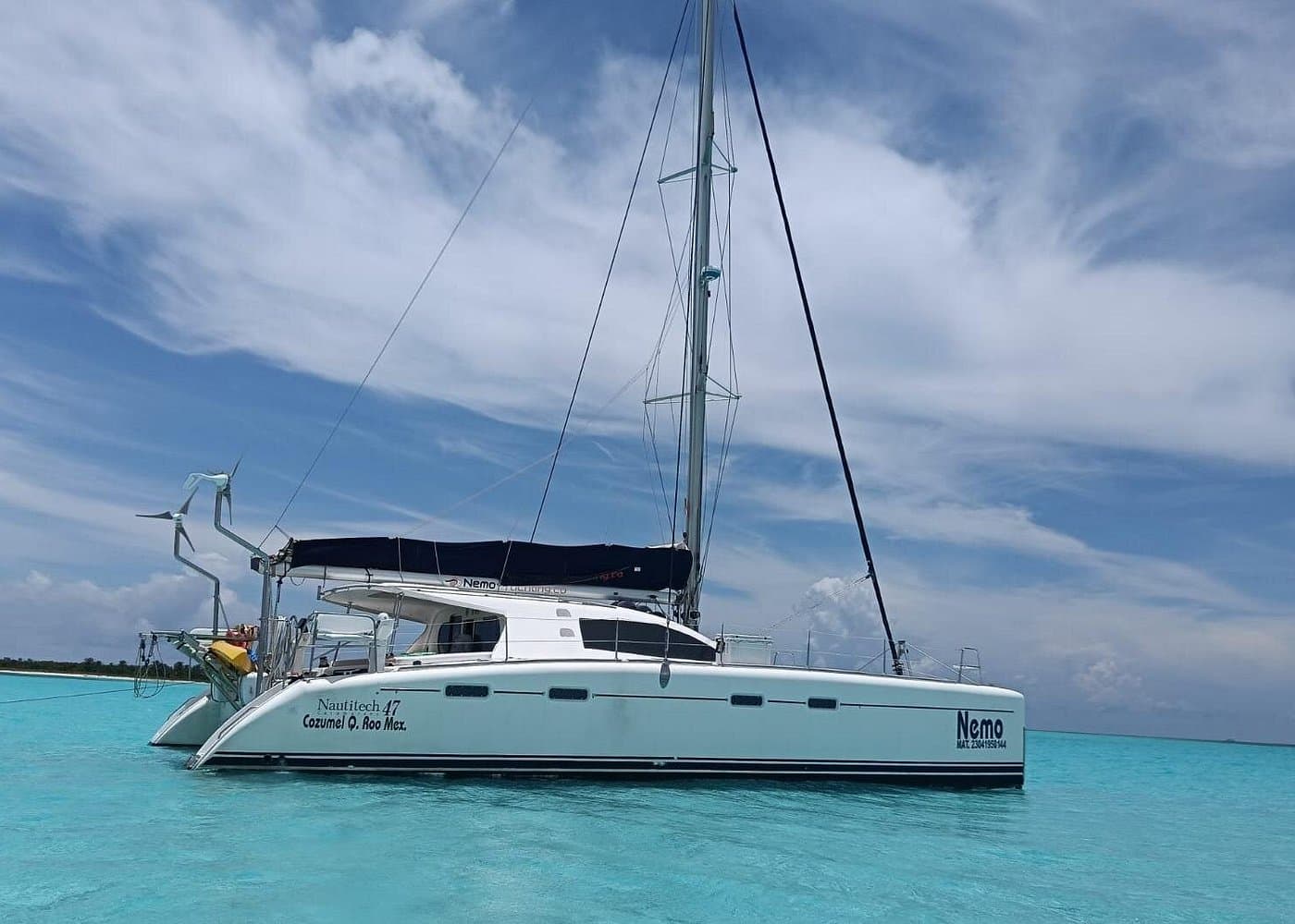 Private 6 Hrs 47 ft. Catamaran Snorkel & Cielo Charter (30p. max)