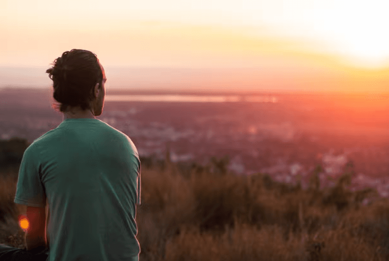 Free Tour of La Vigia Hill at Sunset