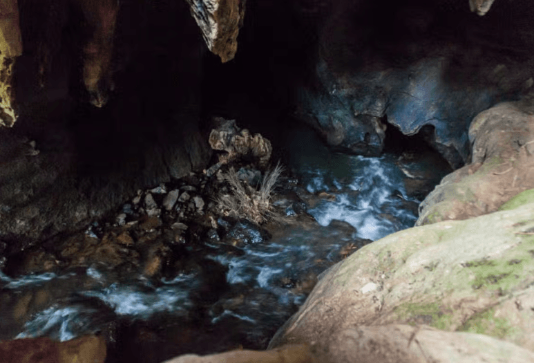 Cueva del Silencio Hike