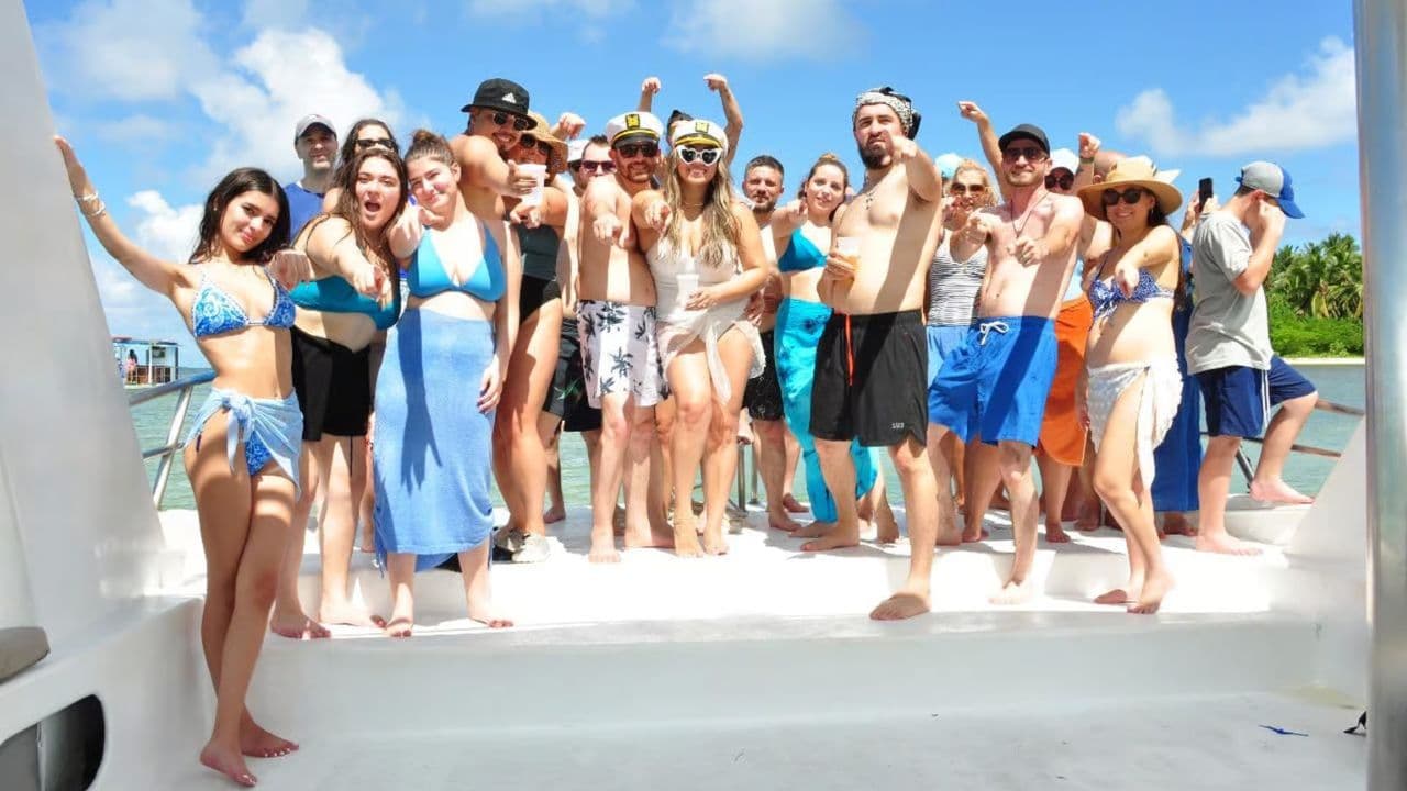 Punta Cana Boat Cruise with Snorkeling and Open Bar