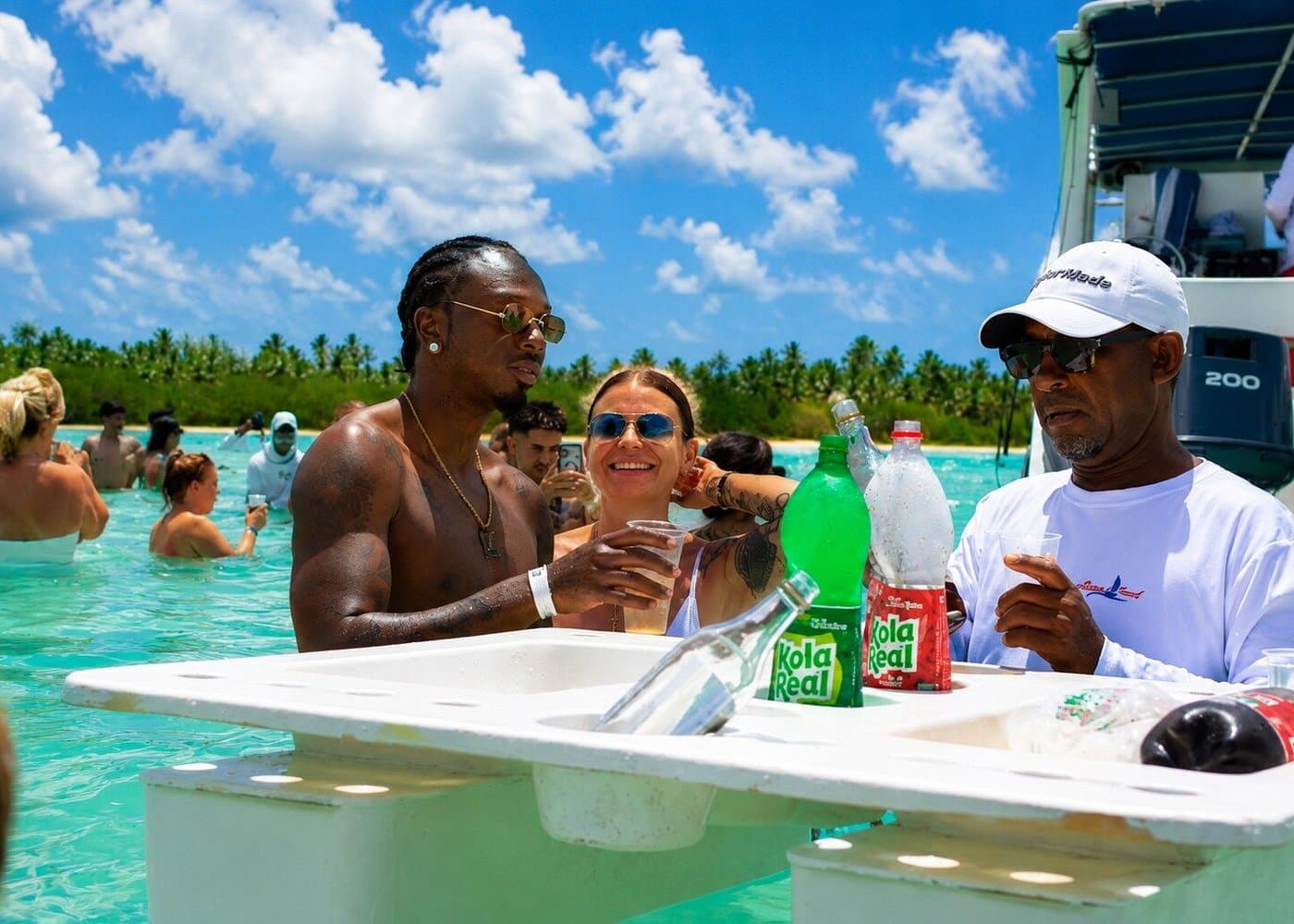 Saona Island Speedboat vs. Catamaran: Which Is Best?